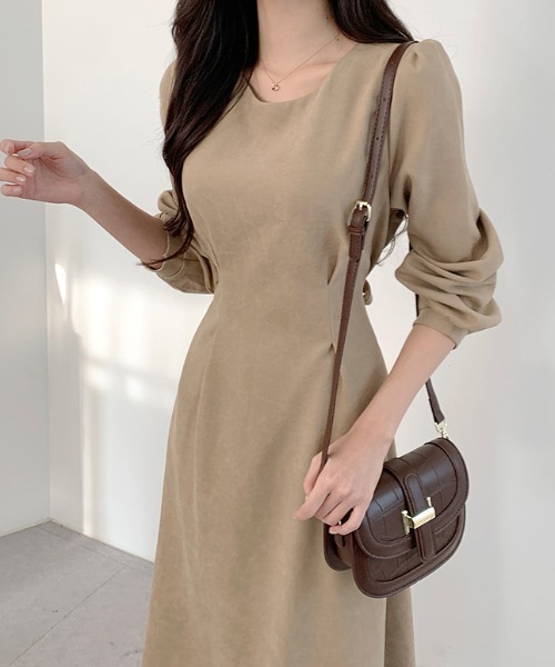 【セール】バックリボンAラインフレアワンピース（ワンピース）｜emi+（エミプラス）