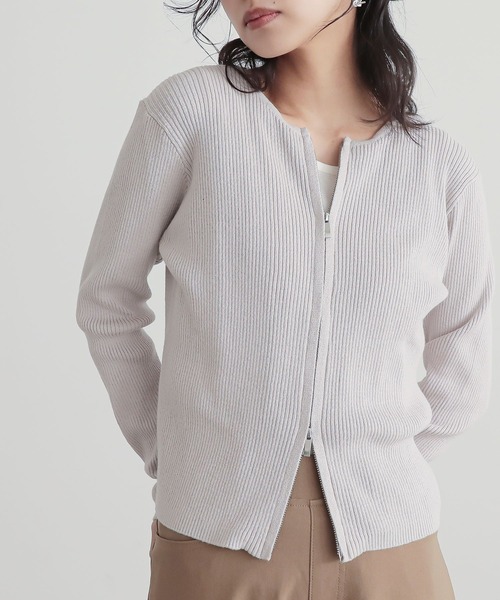 n'OrLABEL（ノアールレーベル）の「『綿ニットダブルジップリブカーディガン』（カーディガン/ボレロ・レディース・ブラック/ブルー/グレイッシュベージュ・2/1）」の7枚目の写真