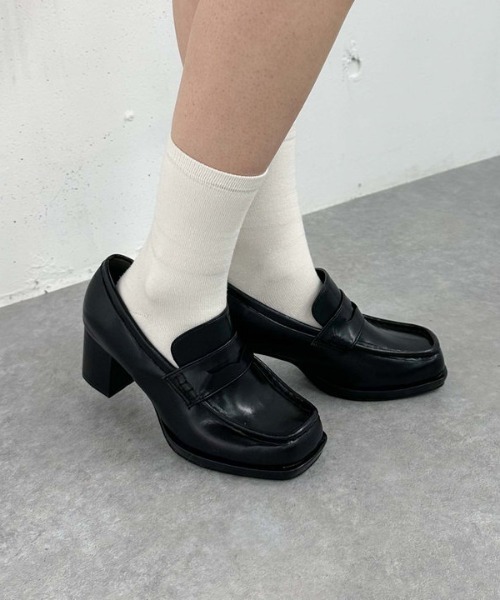 archives(アルシーヴ)の「ヒールローファー(ローファー・レディース・チャコールグレー/ブラック・MEDIUM/LARGE)」の4枚目の写真