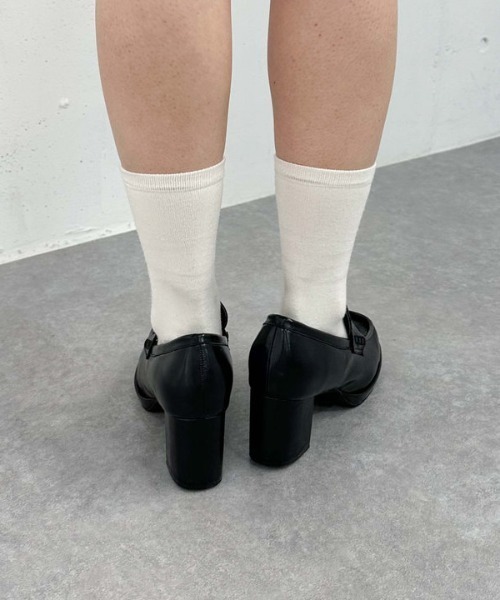 archives(アルシーヴ)の「ヒールローファー(ローファー・レディース・チャコールグレー/ブラック・MEDIUM/LARGE)」の5枚目の写真