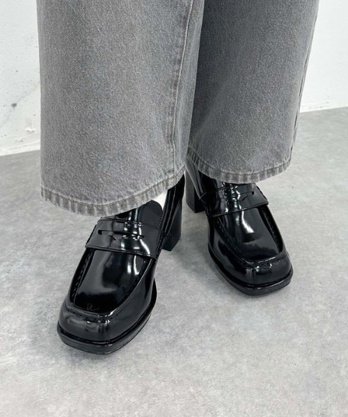 archives(アルシーヴ)の「ヒールローファー(ローファー・レディース・チャコールグレー/ブラック・MEDIUM/LARGE)」の8枚目の写真