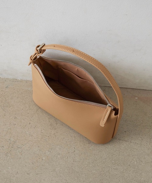 EFOLE(エフォル)の「【ZOZO限定】Smooth minibag / スムース ミニバッグ(ハンドバッグ・レディース・ブラック/ベージュ/イエロー・FREE)」の9枚目の写真