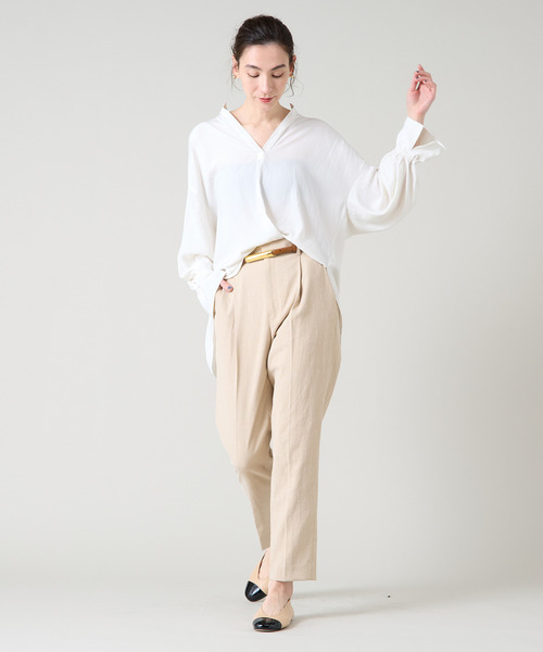 Liesse(リエス)の「スリムストレートパンツ(その他パンツ・レディース・ベージュ/ブラック・3/2/4)」の21枚目の写真