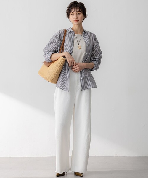 23区（ニジュウサンク）の「【SLOW/一部店舗限定】LIGHT DENIM バレルワイド パンツ（デニムパンツ・レディース・ホワイト系/スカイブルー系/ダルブルー系・36/40/38）」の12枚目の写真