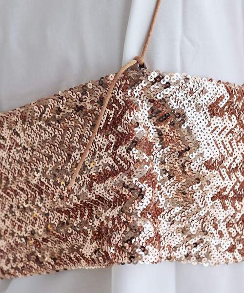 GALLEST(ギャレスト)の「スパンコールビスチェ(タンクトップ・レディース・ブラック/シルバー/ゴールド・38)」の18枚目の写真