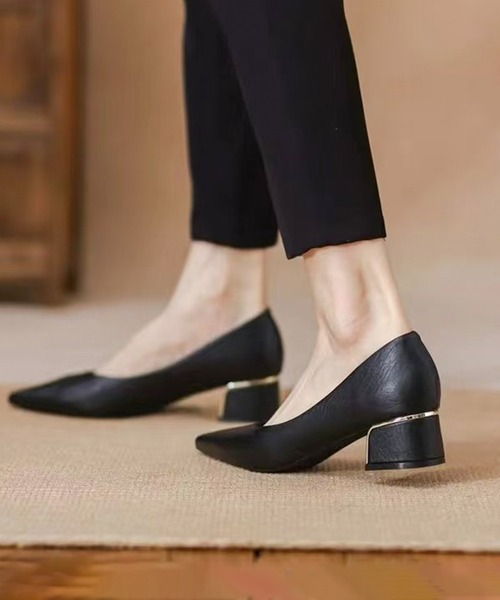 CALIFORNIA OUTFITTERS（カリフォルニア アウトフィッターズ）の「3-2A79 パンプス 太 4cmヒール ブラック ゴールドライン（パンプス・レディース・ブラック・40/38/39/35/36/37）」の2枚目の写真