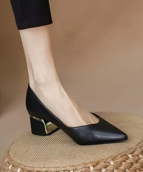 CALIFORNIA OUTFITTERS（カリフォルニア アウトフィッターズ）の「3-2A79 パンプス 太 4cmヒール ブラック ゴールドライン（パンプス・レディース・ブラック・40/38/39/35/36/37）」の5枚目の写真