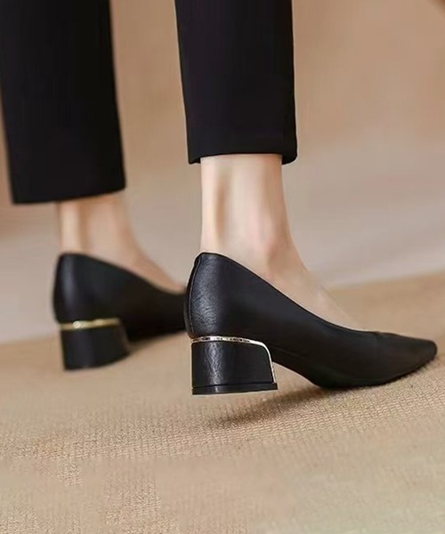 CALIFORNIA OUTFITTERS（カリフォルニア アウトフィッターズ）の「3-2A79 パンプス 太 4cmヒール ブラック ゴールドライン（パンプス・レディース・ブラック・40/38/39/35/36/37）」の6枚目の写真