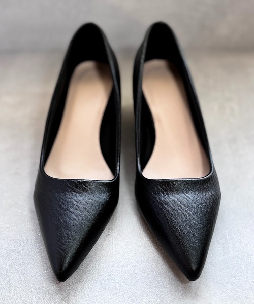 CALIFORNIA OUTFITTERS（カリフォルニア アウトフィッターズ）の「3-2A79 パンプス 太 4cmヒール ブラック ゴールドライン（パンプス・レディース・ブラック・40/38/39/35/36/37）」の14枚目の写真