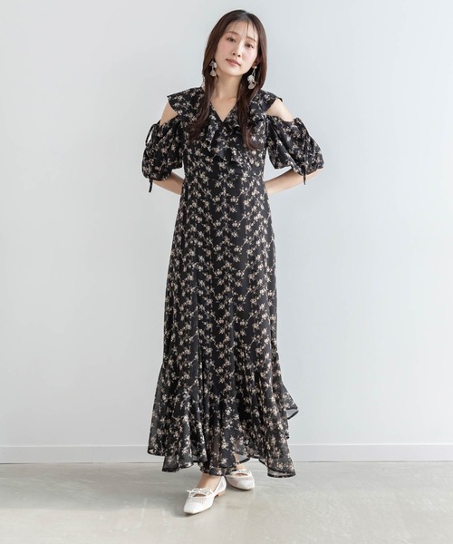 RANDA（ランダ）の「2WAYスリーブフラワーシフォンワンピース（ワンピース・レディース・ホワイト/ピンク/ブラック・1/0）」の3枚目の写真