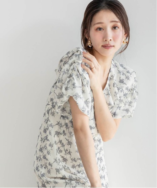 RANDA（ランダ）の「2WAYスリーブフラワーシフォンワンピース（ワンピース・レディース・ホワイト/ピンク/ブラック・1/0）」の15枚目の写真