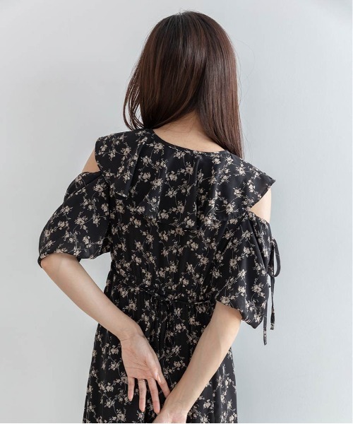 RANDA（ランダ）の「2WAYスリーブフラワーシフォンワンピース（ワンピース・レディース・ホワイト/ピンク/ブラック・1/0）」の22枚目の写真