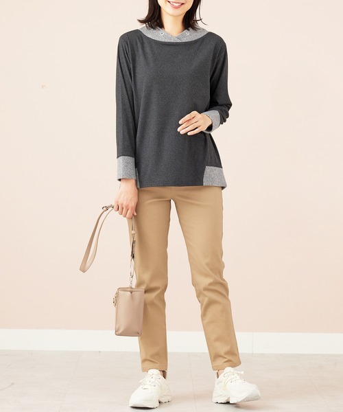 BELLUNA PLUS（ベルーナ）の「ワイドネックデザイン配色切替プルオーバー（Tシャツ/カットソー・レディース・ブルー系/杢グレー/イエロー系・LARGE/MEDIUM/X-LARGE）」の8枚目の写真