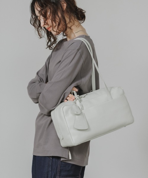 NOTHING WRITTEN（ナッシングリトゥン）の「NOTHING WRITTEN / ナッシングリトゥン POCKET SHOULDER BAG ショルダーバック（ショルダーバッグ・レディース・アイボリー/ブラック・FREE）」の6枚目の写真