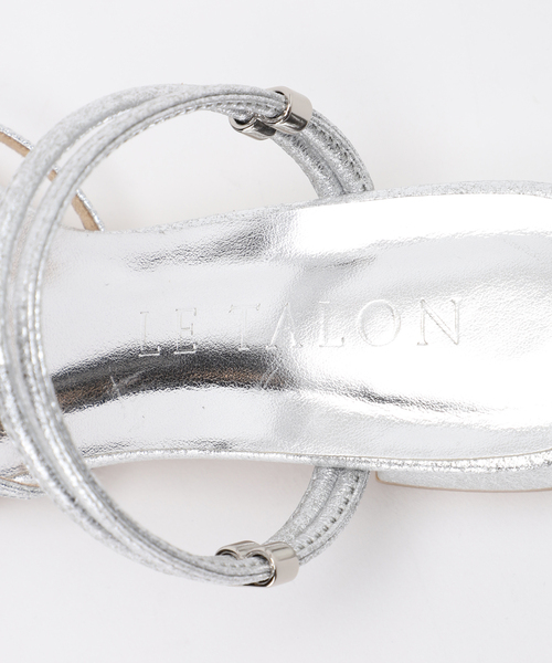 LE TALON（ルタロン）の「《追加》3.5cmスクエア2WAYサンダル（サンダル・レディース・シルバー・X-SMALL/SMALL/MEDIUM/LARGE/X-LARGE）」の15枚目の写真