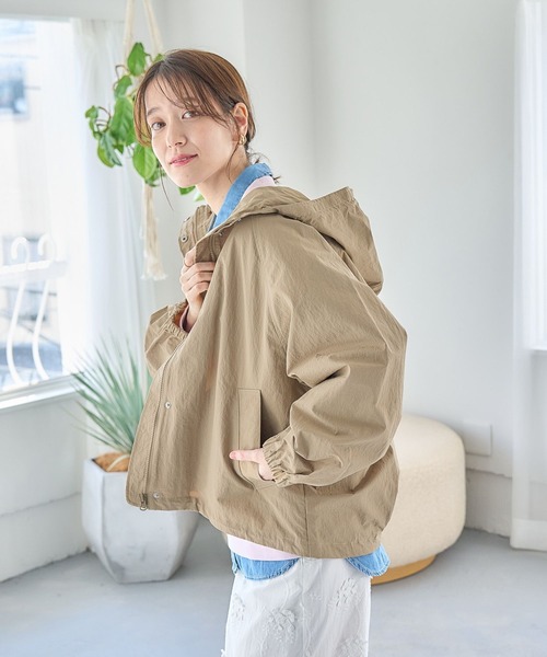 studio CLIP（スタディオクリップ）の「【撥水加工】ドルマンスリーブマウンテンパーカー（マウンテンパーカー・レディース・アイボリー/クリーム/ベージュ/ネイビー・FREE）」の22枚目の写真