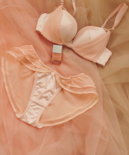 AMPHI(アンフィ)の「【NAILS INC×AMPHI】フレアショーツ(ショーツ・レディース・コーラル/ナチュラル/ブラウン/ピンク・LARGE/MEDIUM)」の6枚目の写真