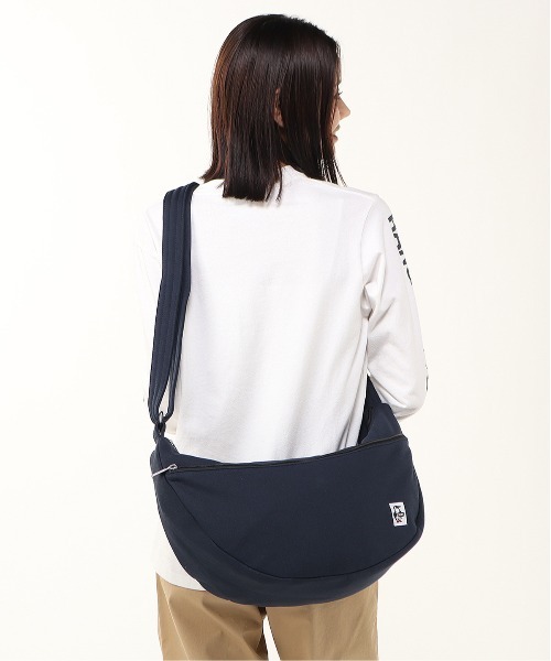 CHUMS（チャムス）の「【CHUMS/チャムス】 Banana Shoulder Bag Sweat（ショルダーバッグ・レディース・ブラック/ネイビー/ヘザーグレー/その他1・FREE）」の12枚目の写真