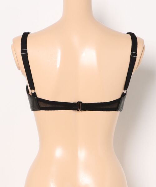セール】fetico FAUX-LEATHER QUILTED BRA FTC244-0112