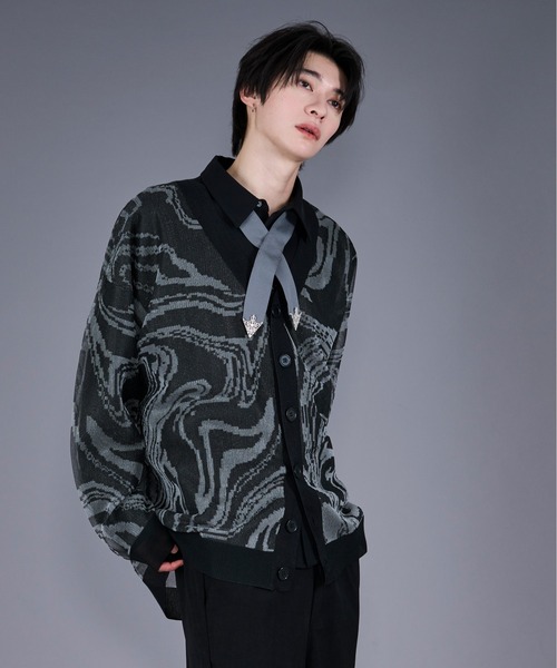 Ellno Loset（エルノロゼット）の「マーブルシアーカーディガン（カーディガン/ボレロ・メンズ・ブラック/ダークブルー・SMALL/LARGE/MEDIUM）」の4枚目の写真