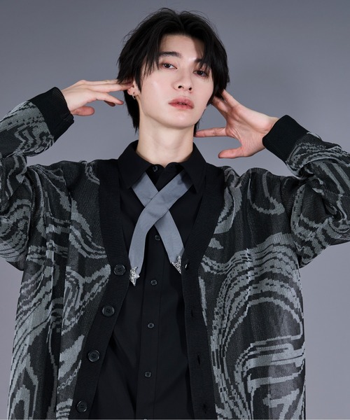 Ellno Loset（エルノロゼット）の「マーブルシアーカーディガン（カーディガン/ボレロ・メンズ・ブラック/ダークブルー・SMALL/LARGE/MEDIUM）」の7枚目の写真