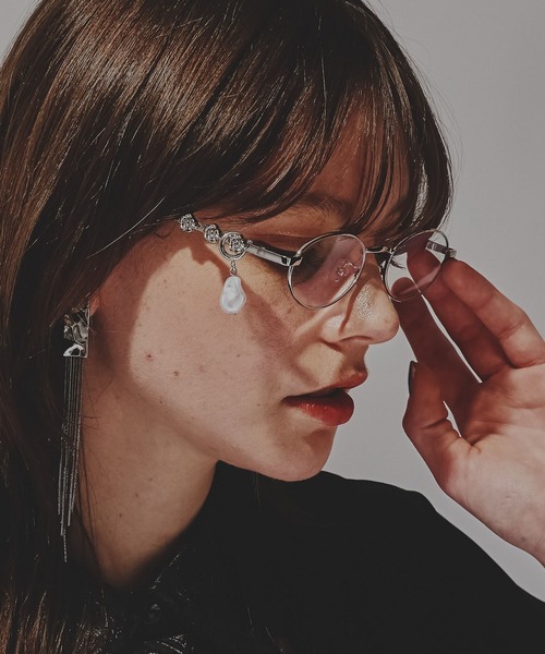 HARE（ハレ）の「デザインチャームツキステンレスメガネ(HARE)（メガネ・レディース・シルバー/シルバー系その他・FREE）」の6枚目の写真