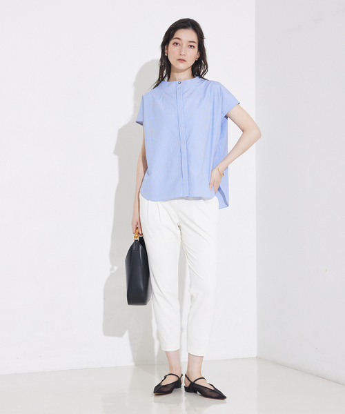 qualite（カリテ）の「ハイネックフレンチシャツ/オフィスカジュアル/夏服（シャツ/ブラウス・レディース・オフホワイト/チャコールグレー/ブルー・フリー）」の7枚目の写真