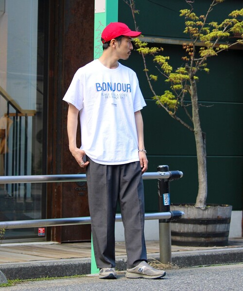 GLOSTER(グロスター)の「【Le Bonjour surf/ルボンジュールサーフ】ロゴプリントTシャツ(Tシャツ/カットソー・メンズ・ホワイト系その他5/ホワイト系その他4/ホワイト系その他3/ホワイト系その他2/ホワイト系その他/ホワイト/ホワイト系その他7/ホワイト系その他6・FREE)」の15枚目の写真