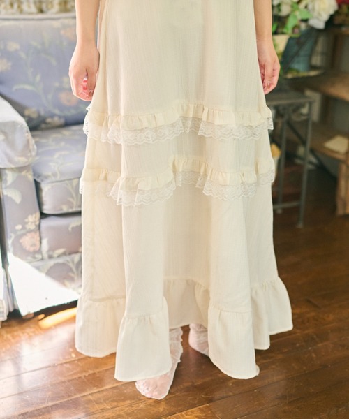 kutir（クティール）の「【クティールとレトロ】アソートティアードレースフリルジャンパースカート（ジャンパースカート・レディース・オフホワイト/ライトブルー/グリーン/ブルー/ピンク・MEDIUM/SMALL）」の9枚目の写真