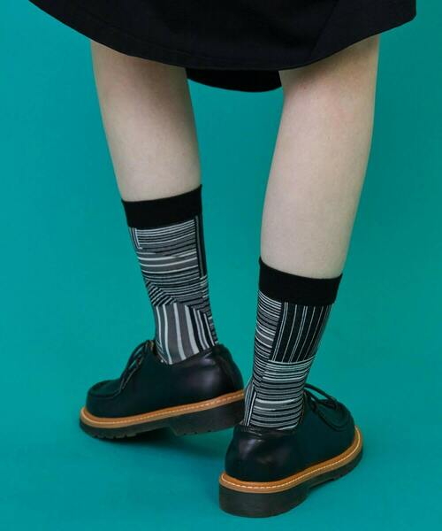 FRAPBOIS(フラボア)の「ストラソックス(ソックス/靴下・レディース・ブラウン/ブルー/ブラック・FREE)」の16枚目の写真