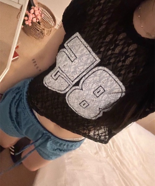 VIBGYOR(ヴィブジョー)の「【LAMPOON】レースナンバリングTシャツ(Tシャツ/カットソー・レディース・ホワイト/ピンク/ブラック/グレー・FREE)」の10枚目の写真