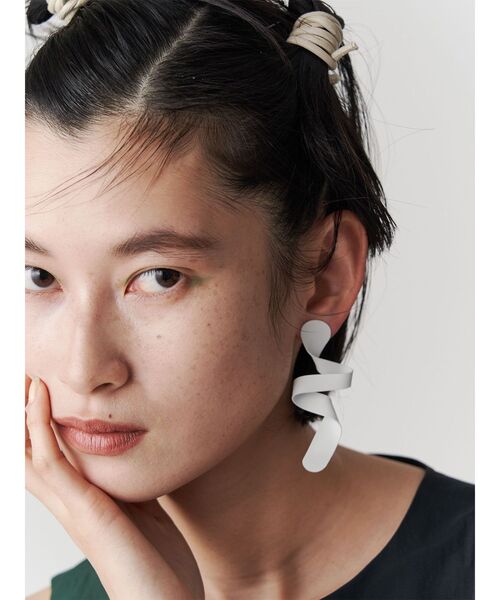 セール】MELT WAVE PIERCE / メルトウェーブピアス（ピアス（両
