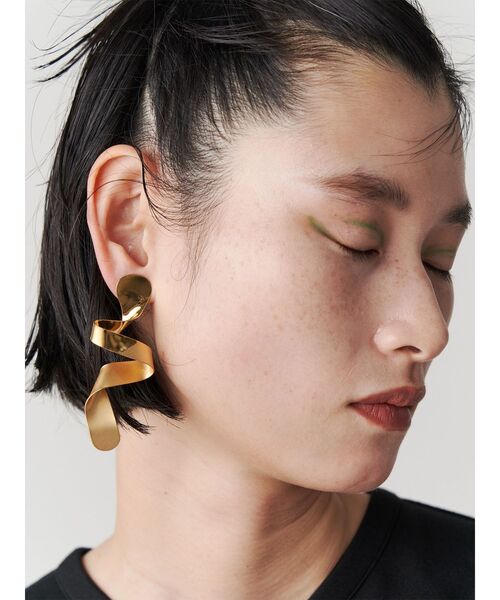 セール】MELT WAVE PIERCE / メルトウェーブピアス（ピアス（両