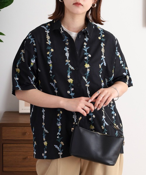 ワケアリ ♡ 花柄刺繍 ストライプロングシャツ ZW COLLECTION ストライプ柄ロングシャツ - ブルー | ZARA Japan