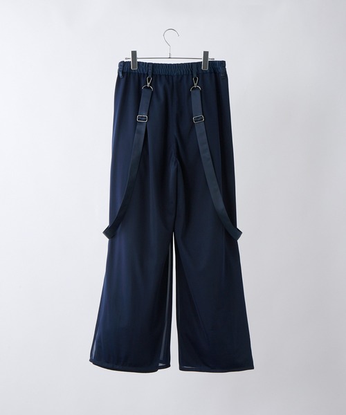 VELNUS(ベルナス)の「【VELNUS】Draped loose silhouette suspenders double tuck sheer layered slit pants/ドレープルーズシルエット サスペンダー ダブルタック シアーレイヤード スリットパンツ(スラックス・メンズ・ブルー/ブラック・S/M/L)」の19枚目の写真