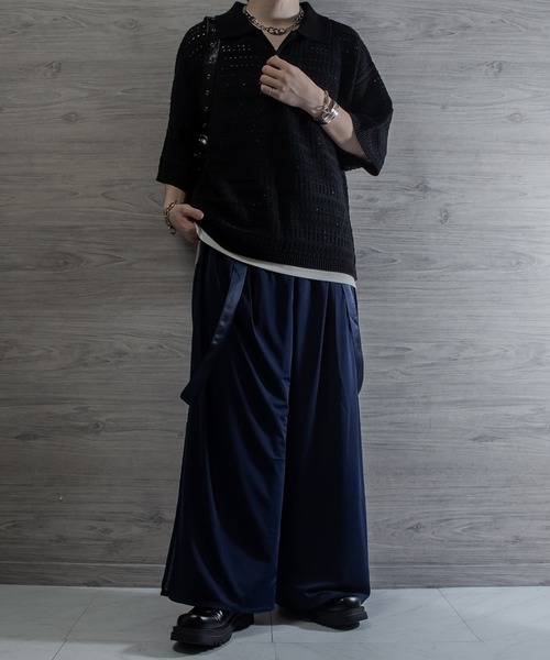 VELNUS(ベルナス)の「【VELNUS】Draped loose silhouette suspenders double tuck sheer layered slit pants/ドレープルーズシルエット サスペンダー ダブルタック シアーレイヤード スリットパンツ(スラックス・メンズ・ブルー/ブラック・S/M/L)」の22枚目の写真