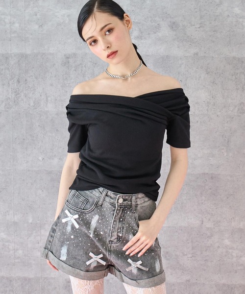 ANAP(アナップ)の「スムース 天竺 オフショル Tシャツ トップス(Tシャツ/カットソー・レディース・ブラック/ブラウン/ホワイト・FREE)」の3枚目の写真
