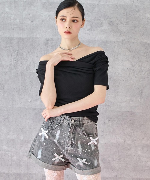 ANAP(アナップ)の「スムース 天竺 オフショル Tシャツ トップス(Tシャツ/カットソー・レディース・ブラック/ブラウン/ホワイト・FREE)」の8枚目の写真