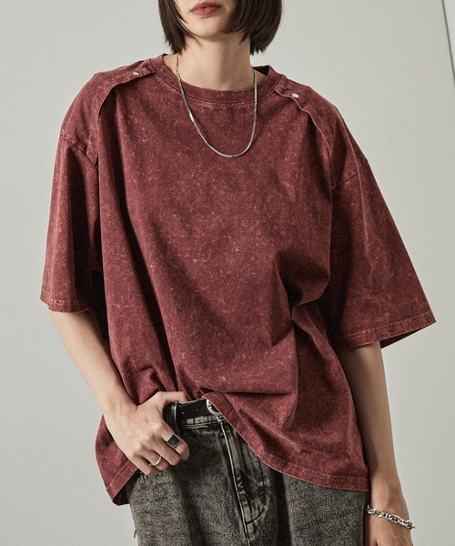Alfred Alex（アルフレッドアレックス）の「【Alfred Alex】ヴィンテージ加工ヨークスタッズ半袖Tシャツ（Tシャツ/カットソー・メンズ・ワインレッド/ブルー/ブラック・M/L）」の3枚目の写真