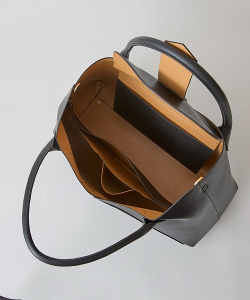 HASHIBAMI（ハシバミ）の「【HASHIBAMI】フェズ ヨコナガ A4バッグ（トートバッグ・レディース・ブラック/ダークブラウン・FREE）」の22枚目の写真