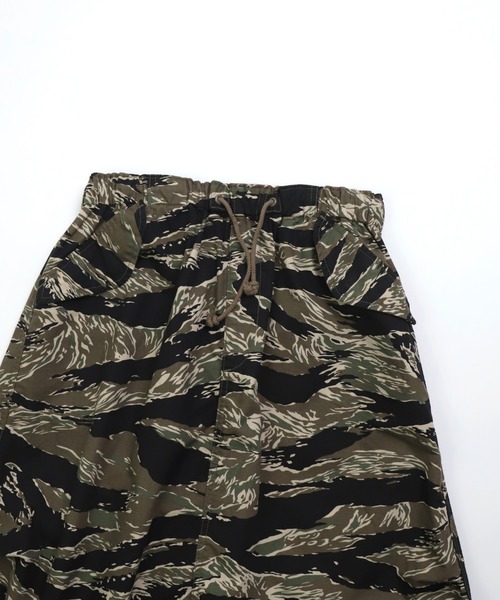 D.M.G.（ドミンゴ）の「[D.M.G / ディーエムジー] リップタイガー迷彩 ミリタリーオーバースカート（スカート・レディース・グリーン系カモフラージュ・S/M）」の19枚目の写真