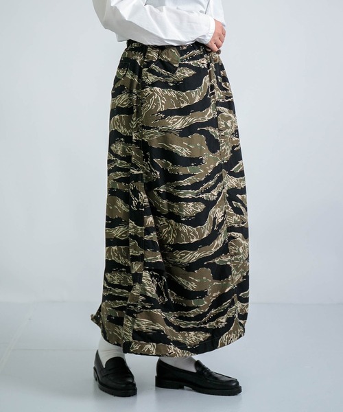 D.M.G.（ドミンゴ）の「[D.M.G / ディーエムジー] リップタイガー迷彩 ミリタリーオーバースカート（スカート・レディース・グリーン系カモフラージュ・S/M）」の7枚目の写真
