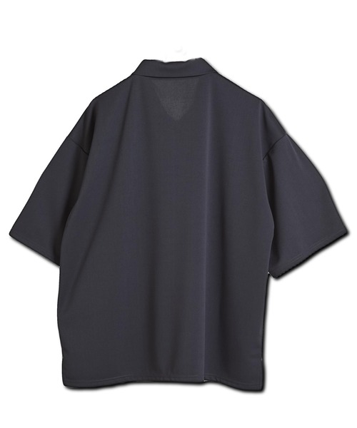 NO ID.(ノーアイディ)の「【NO ID.】Half Zip Big Pullover / ハーフ ジップ ビッグ プルオーバー(ポロシャツ・メンズ・ダークグレー/ダークグリーン/アイボリー/ブラック・ONE SIZE)」の20枚目の写真