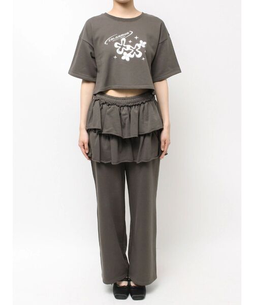 CALNAMUR（カルナムール）の「メタルプリントスウェットプルオーバー（スウェット・レディース・チャコールグレー/ブルー/ピンク・FREE）」の18枚目の写真