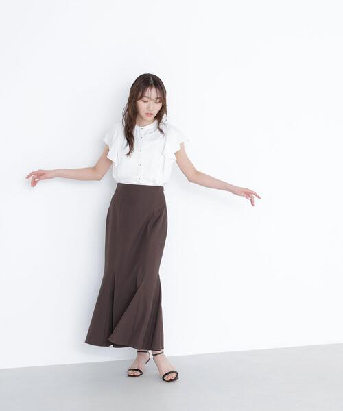 NATURAL BEAUTY BASIC(ナチュラルビューティーベーシック)の「◇メタルボタンフリルスリーブブラウス(シャツ/ブラウス・レディース・オフホワイト/ブルー/ダークブラウン・SMALL/MEDIUM)」の9枚目の写真