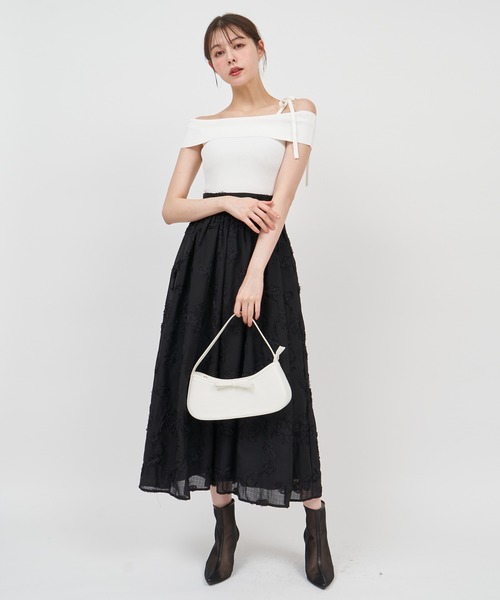 ROYAL PARTY(ロイヤルパーティー)の「アシンメトリーニットトップス(ニット/セーター・レディース・ブラック/オフホワイト/マルチ・FREE)」の22枚目の写真