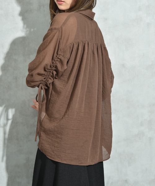 INTERPLANET（インタープラネット）の「Ｅボイルヨークギャザー袖ドロストシャツ（シャツ/ブラウス・レディース・オフホワイト/ブラック/ブラウン・FREE）」の10枚目の写真