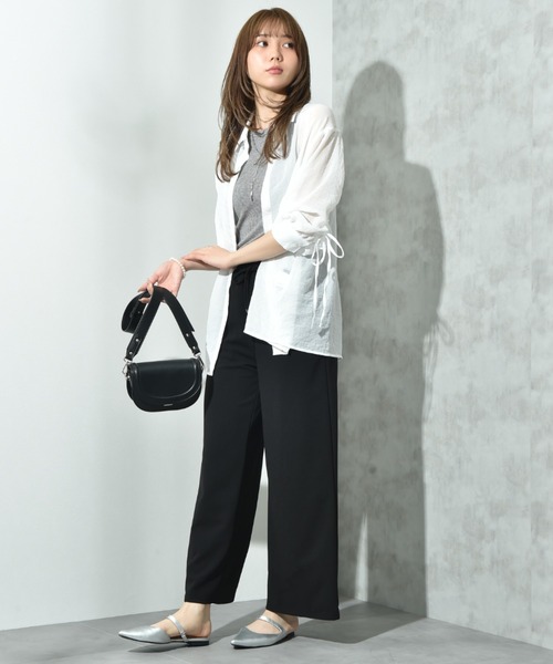 INTERPLANET（インタープラネット）の「Ｅボイルヨークギャザー袖ドロストシャツ（シャツ/ブラウス・レディース・オフホワイト/ブラック/ブラウン・FREE）」の13枚目の写真