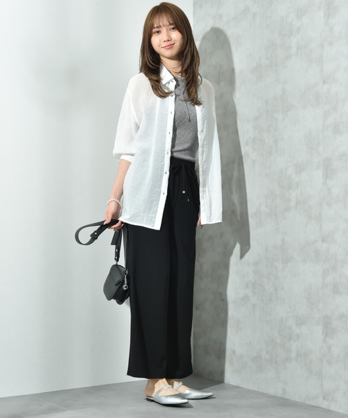 INTERPLANET（インタープラネット）の「Ｅボイルヨークギャザー袖ドロストシャツ（シャツ/ブラウス・レディース・オフホワイト/ブラック/ブラウン・FREE）」の15枚目の写真