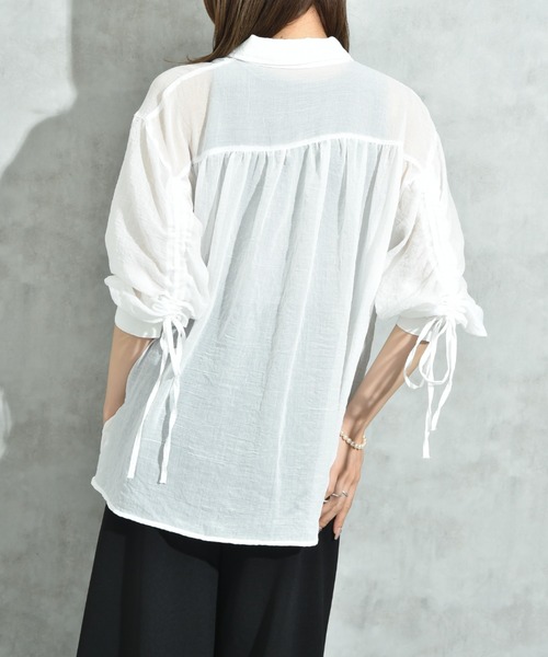 INTERPLANET（インタープラネット）の「Ｅボイルヨークギャザー袖ドロストシャツ（シャツ/ブラウス・レディース・オフホワイト/ブラック/ブラウン・FREE）」の18枚目の写真